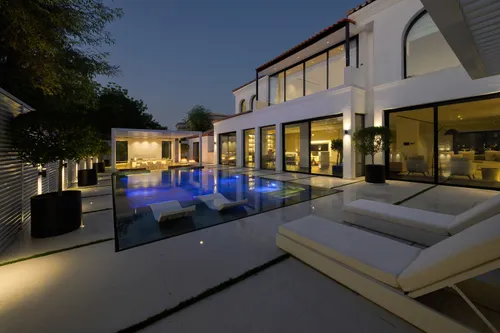 5 Bedrooms Villa in Family Villas