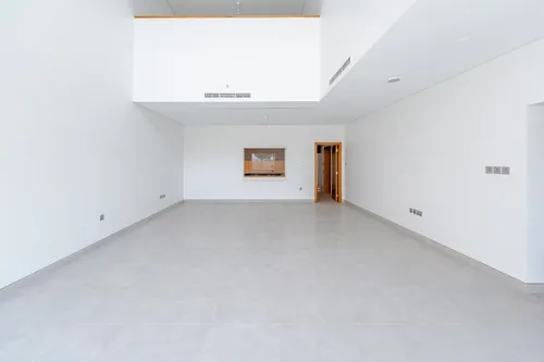 3 Bedrooms Townhouse in Lamar Residences