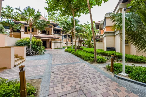  Apartment in Royal Amwaj Residences North