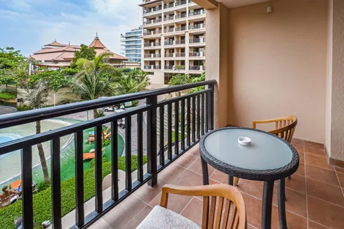  Apartment in Royal Amwaj Residences North