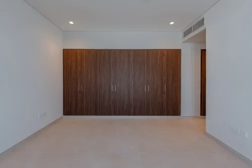 5 Bedrooms Villa in The Dunes