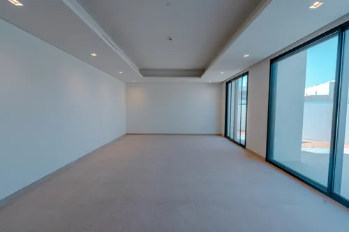 5 Bedrooms Villa in The Dunes