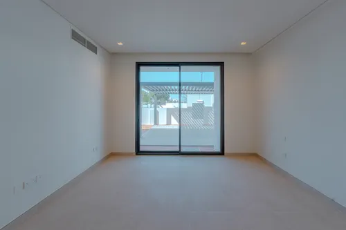 5 Bedrooms Villa in The Dunes