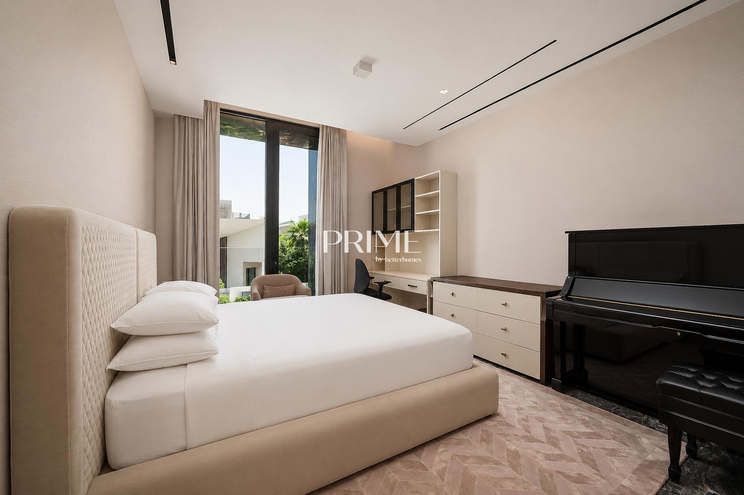 7 Bedrooms Villa in Jumeirah Bay Island Villas
