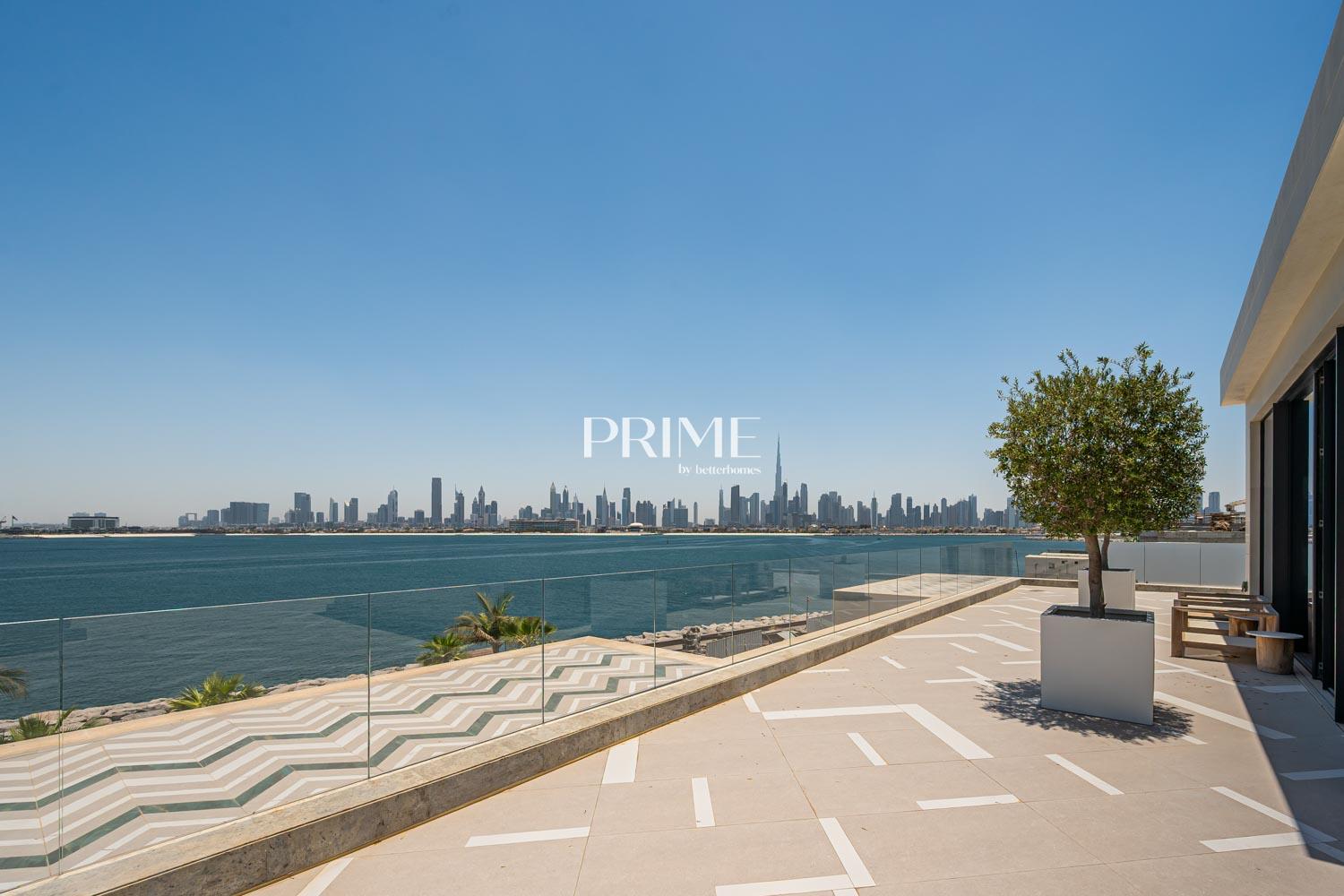 7 Bedrooms Villa in Jumeirah Bay Island Villas