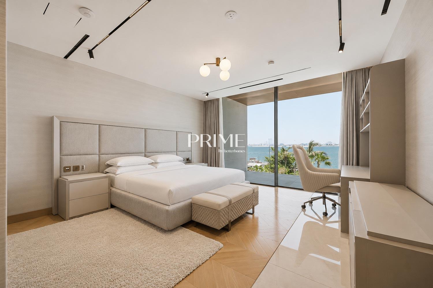 7 Bedrooms Villa in Jumeirah Bay Island Villas