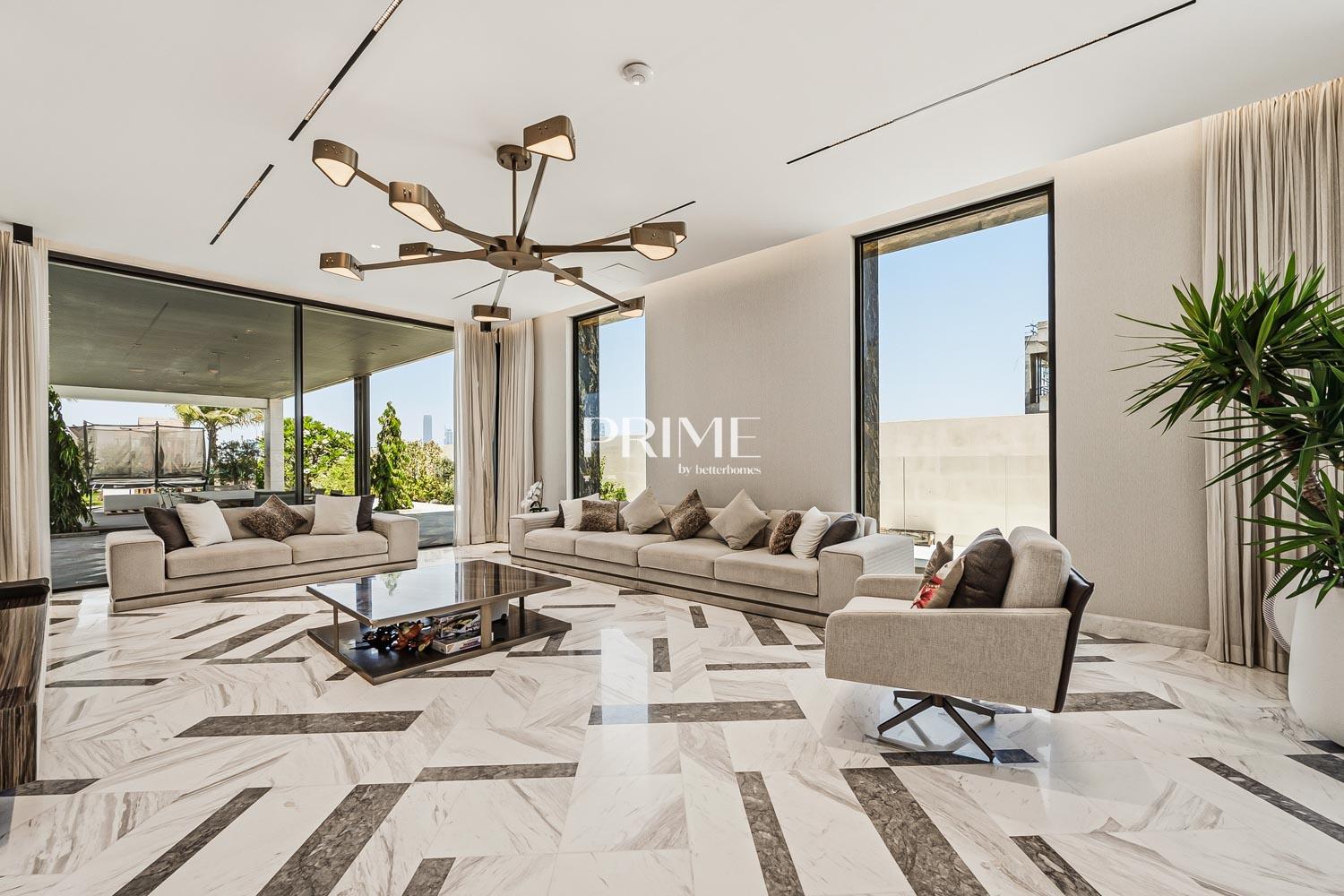 7 Bedrooms Villa in Jumeirah Bay Island Villas