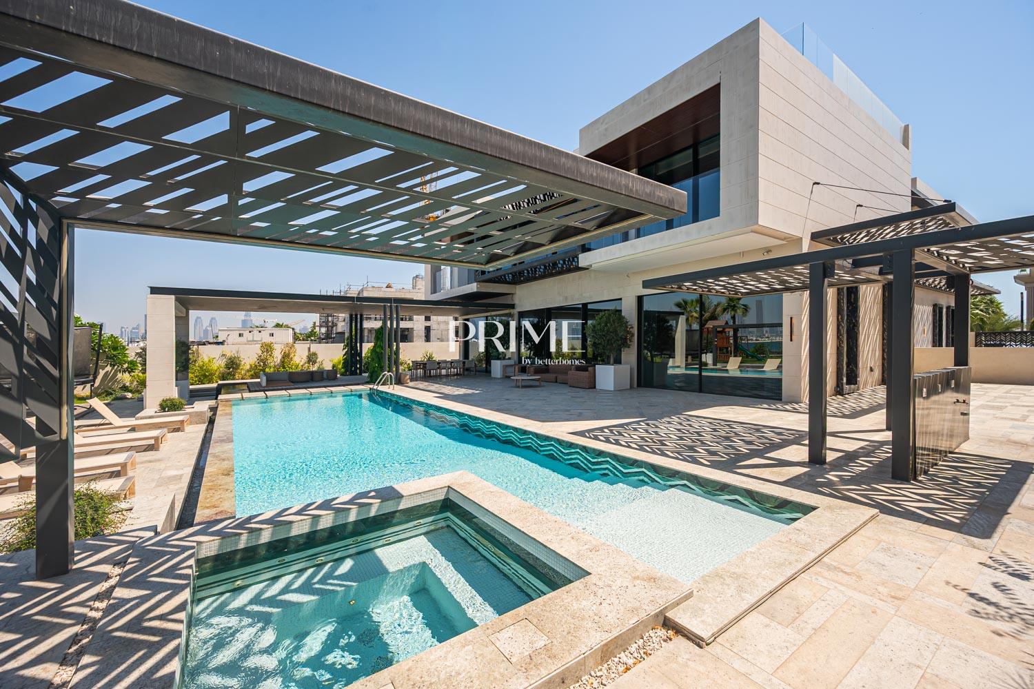 7 Bedrooms Villa in Jumeirah Bay Island Villas