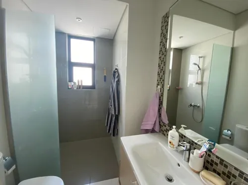 5 Bedrooms Villa in Silver Springs 2