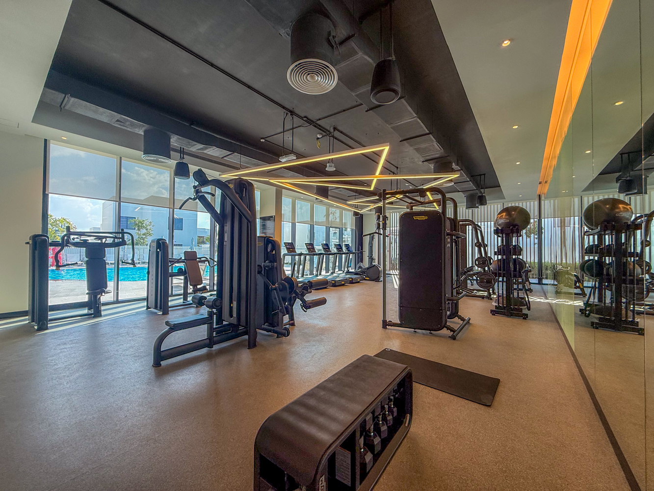 2 Bedrooms Townhouse in Noya Viva