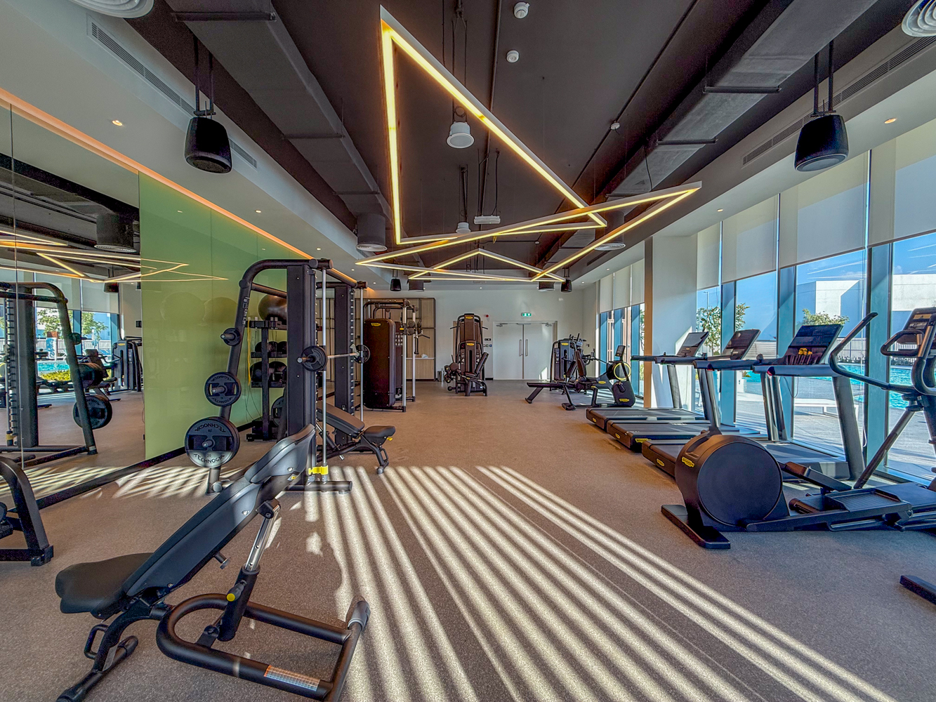 2 Bedrooms Townhouse in Noya Viva