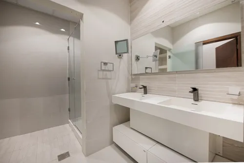 4 Bedrooms Townhouse in District 1A