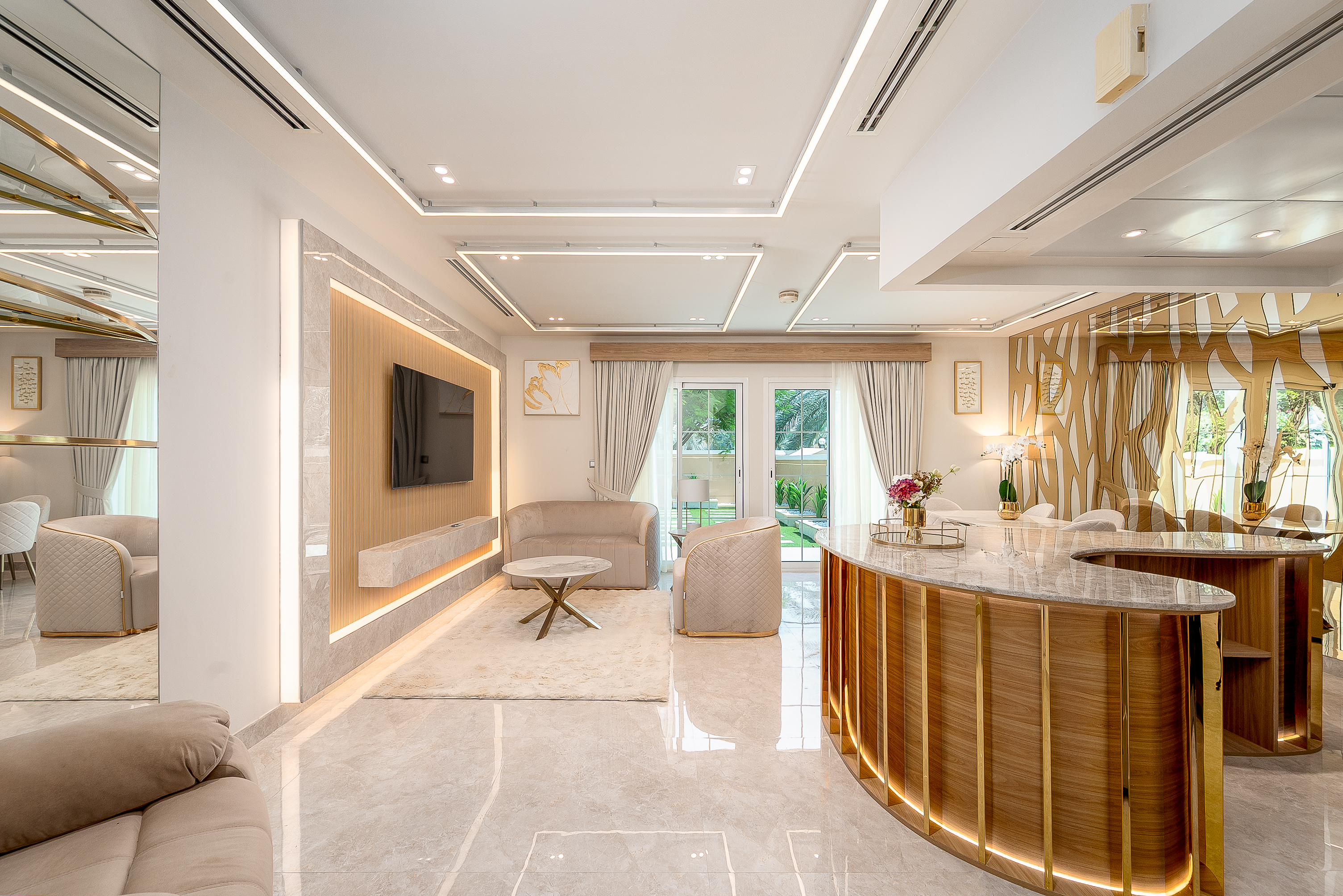 2 Bedrooms Villa in District 8N