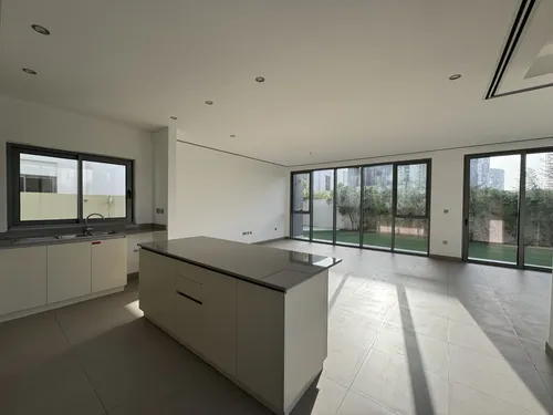 4 Bedrooms Villa in Sidra Villas III