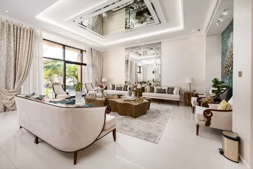 6 Bedrooms Villa in Brookfield 1