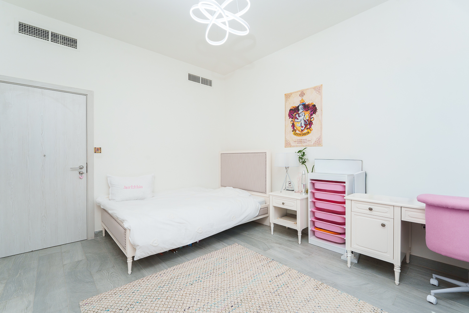 3 Bedrooms Townhouse in Noya 1