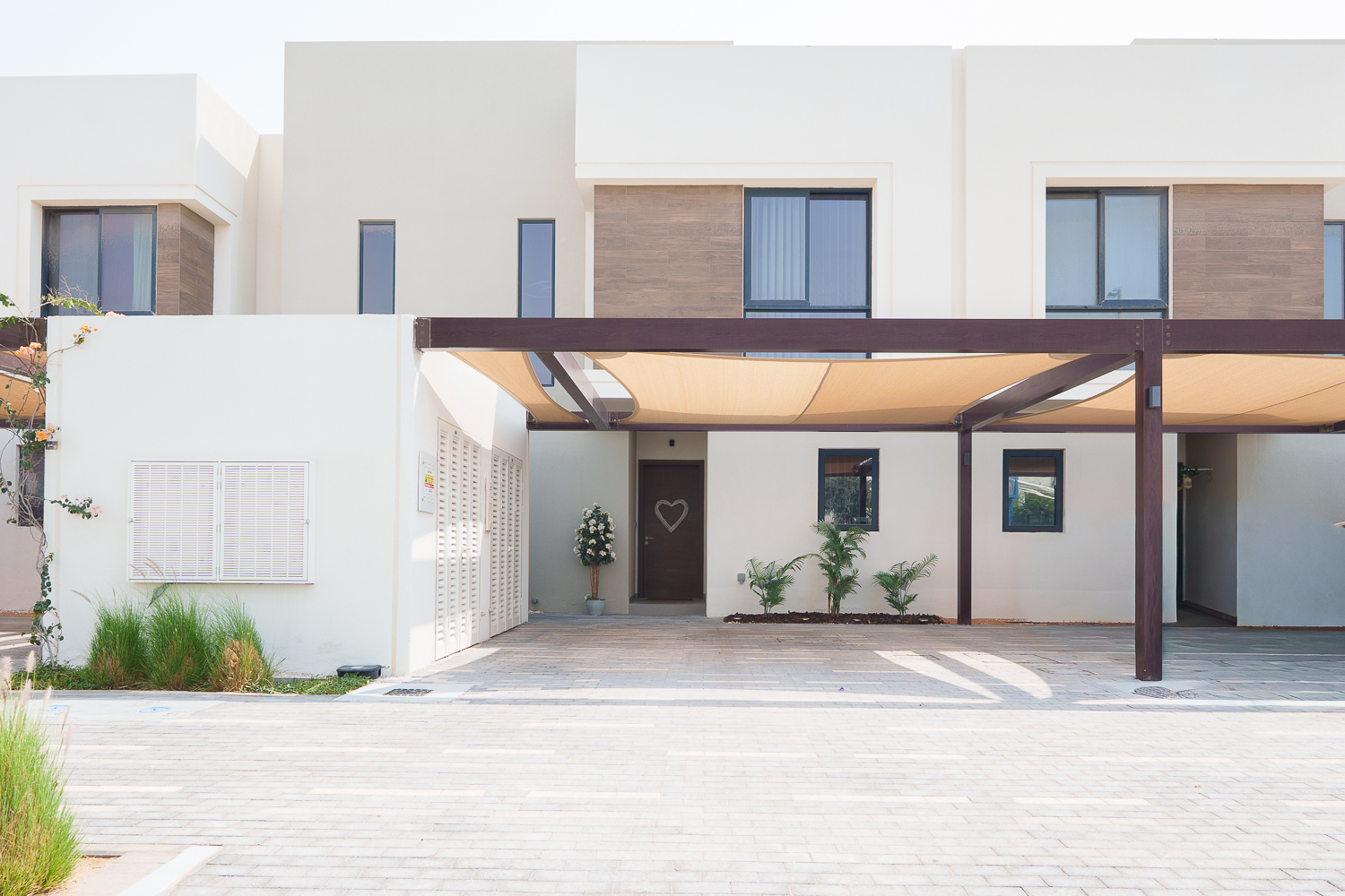 3 Bedrooms Townhouse in Noya 1