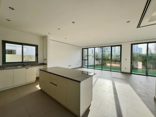 4 Bedrooms Villa in Sidra Villas II