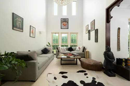 4 Bedrooms Villa in Entertainment Foyer