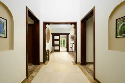 4 Bedrooms Villa in Entertainment Foyer