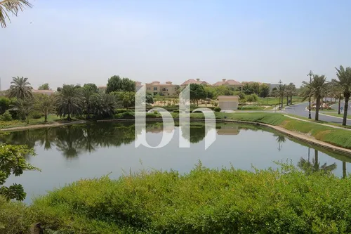 Lake Views | Extended Plot | Vacant | Vastu