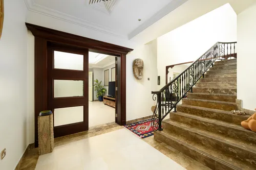4 Bedrooms Villa in Entertainment Foyer