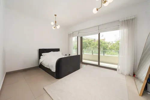 4 Bedrooms Villa in Azalea