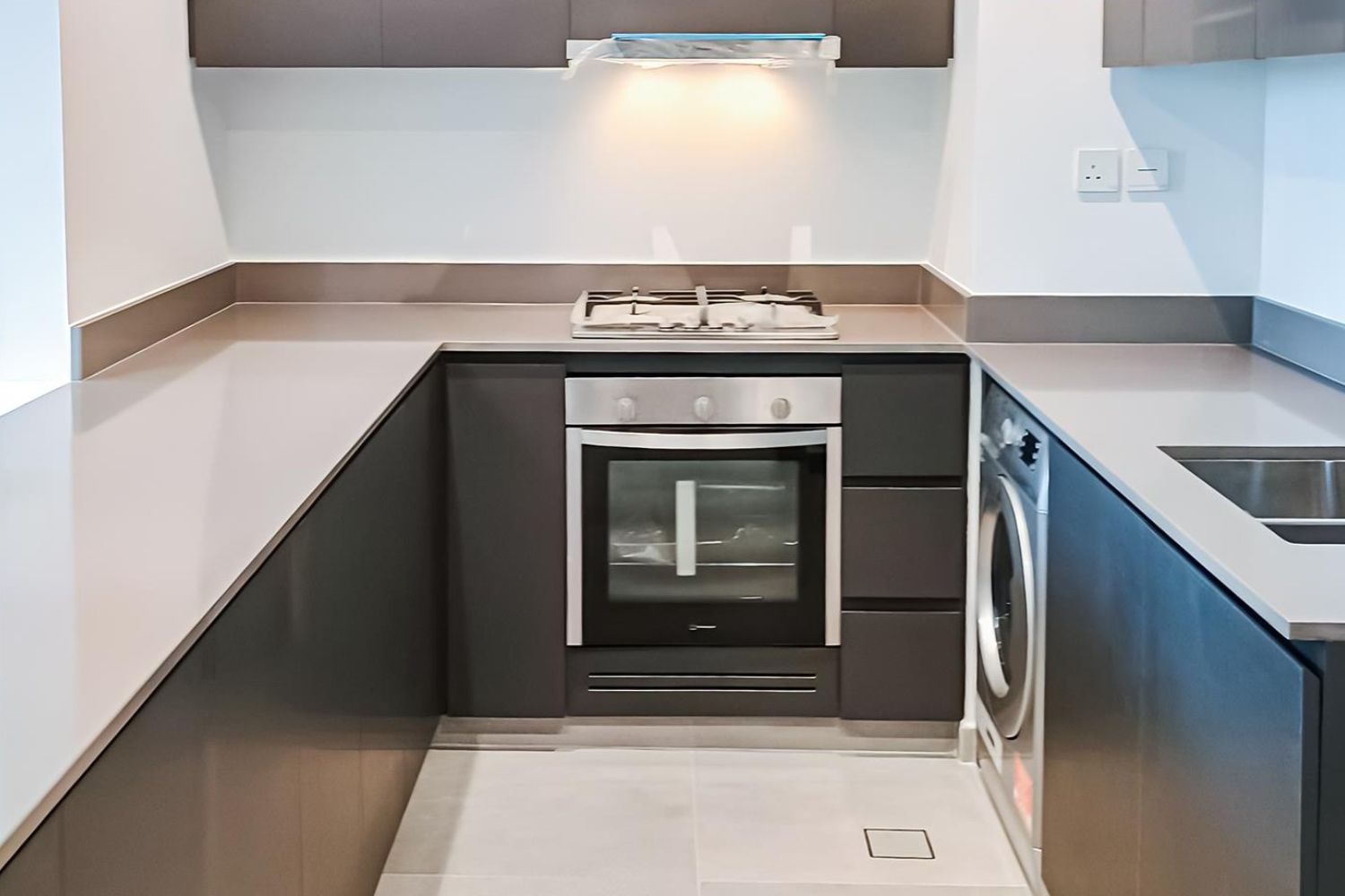 1 Bedroom Apartment in Tiraz