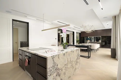 5 Bedrooms Villa in Sienna Lakes