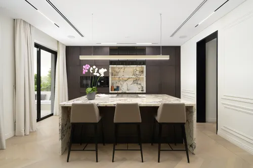 5 Bedrooms Villa in Sienna Lakes