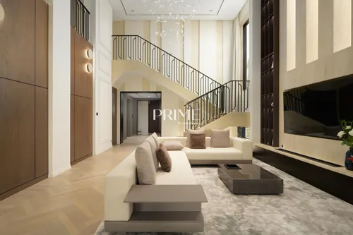 5 Bedrooms Villa in Sienna Lakes