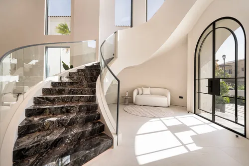 5 Bedrooms Villa in Wildflower