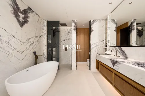 5 Bedrooms Villa in Wildflower