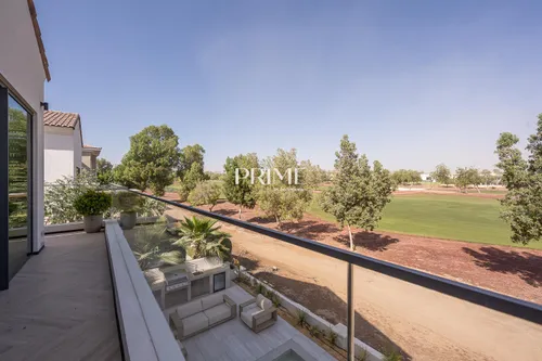 5 Bedrooms Villa in Wildflower