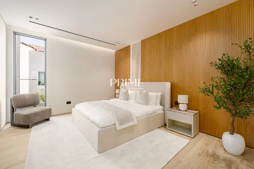 5 Bedrooms Villa in Wildflower