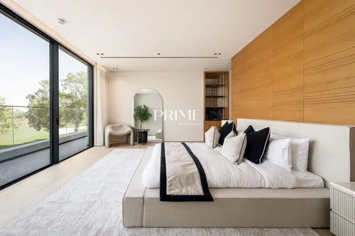 5 Bedrooms Villa in Wildflower