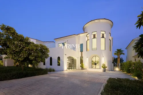5 Bedrooms Villa in Wildflower