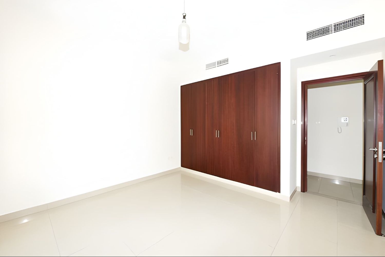 2 Bedrooms Apartment in Arno A