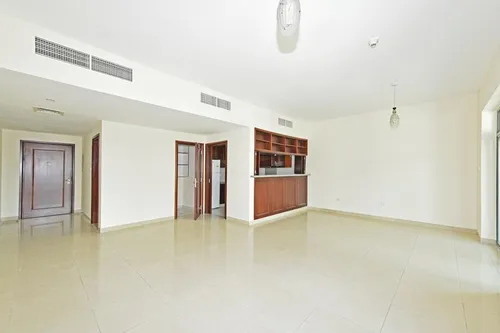 2 Bedrooms Apartment in Arno A