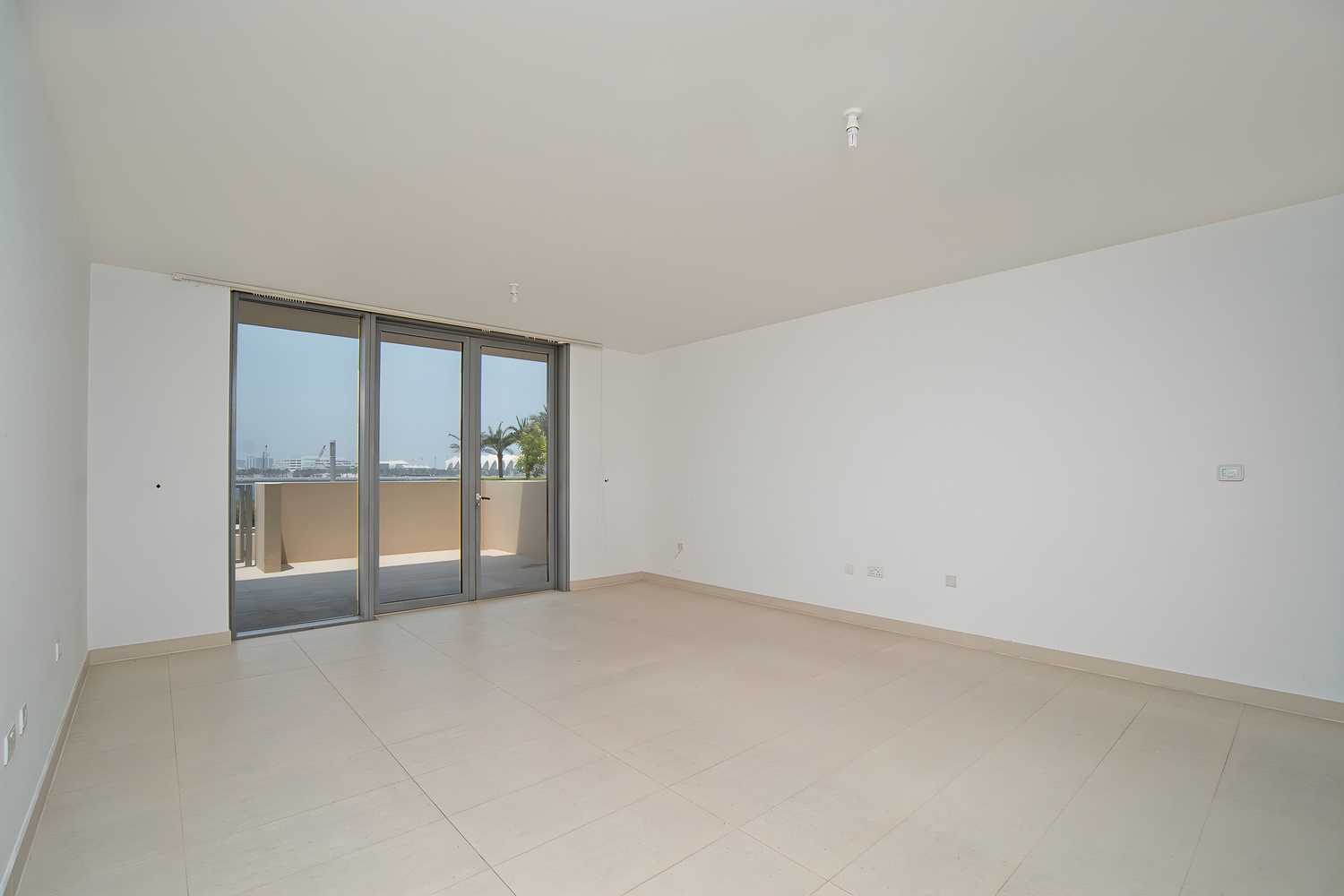 3 Bedrooms Townhouse in Building B