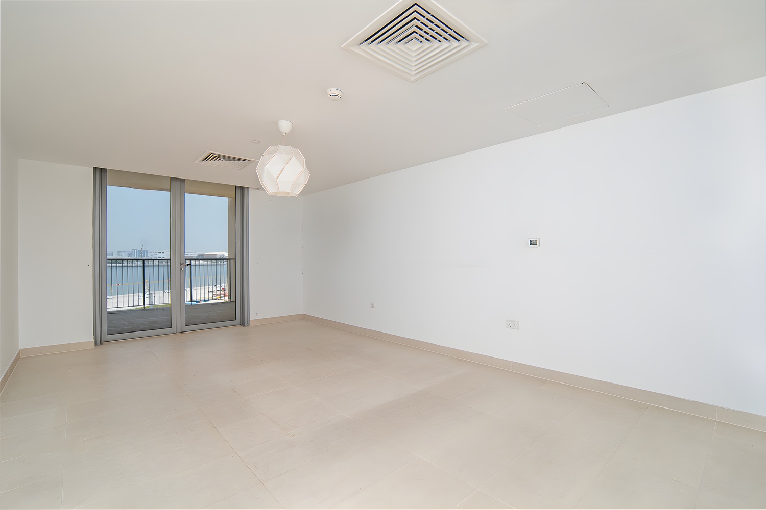 3 Bedrooms Townhouse in Building B