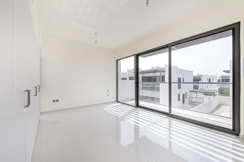 6 Bedrooms Villa in Aurum Villas