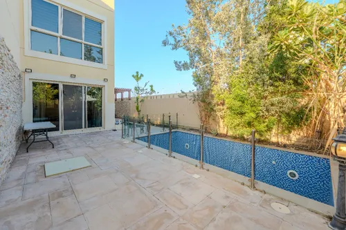 5 Bedrooms Villa in Al Ward