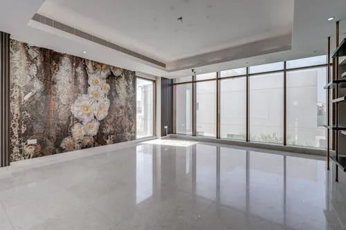6 Bedrooms Villa in Grand Views