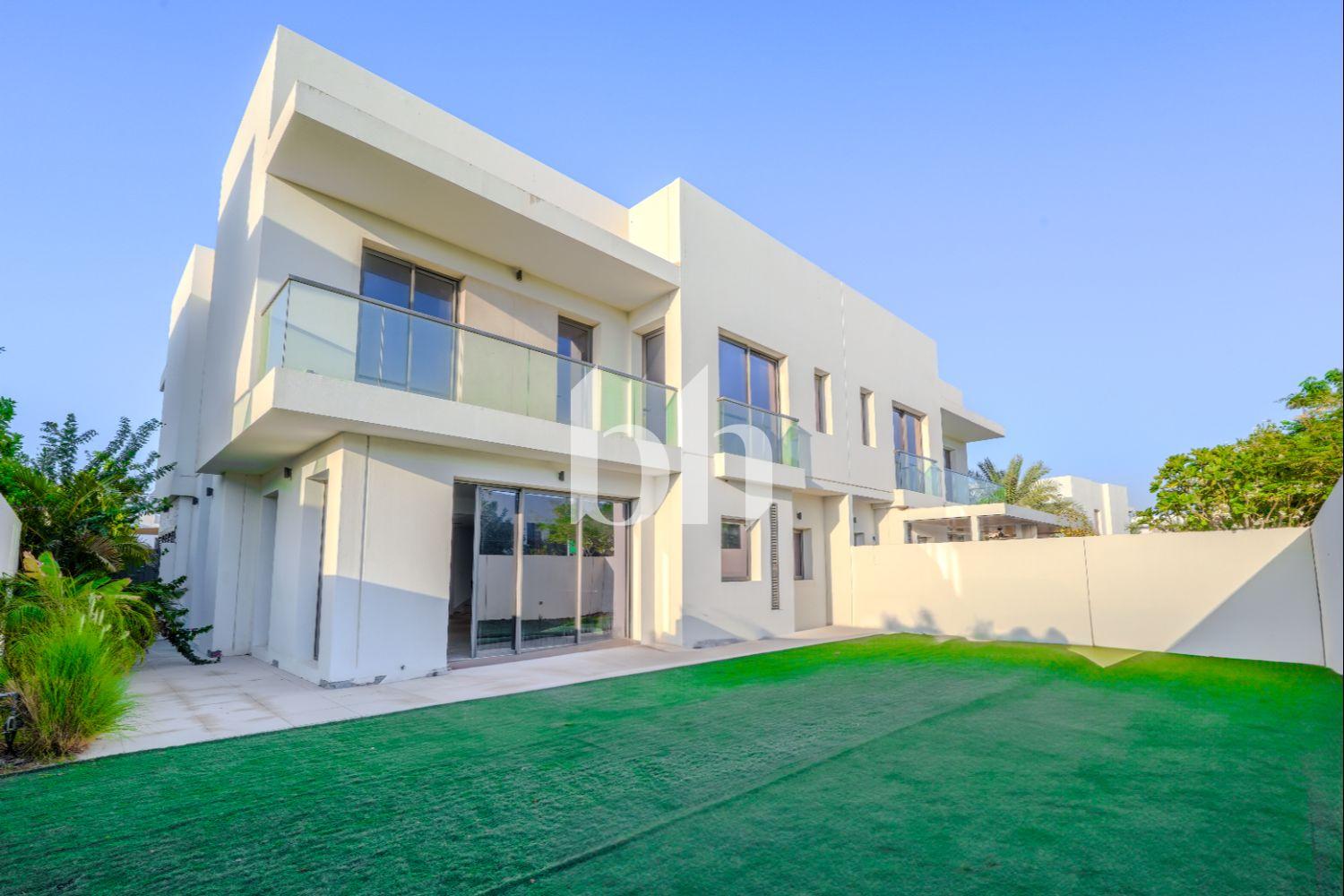 Single Row | Prime Location | Maids Room