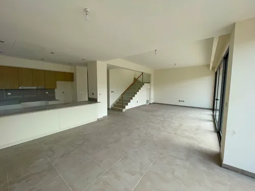 5 Bedrooms Villa in Sidra Villas I