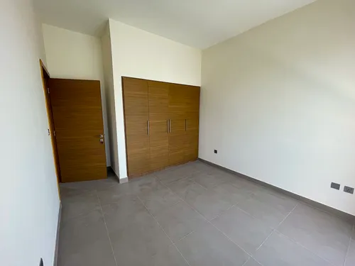 5 Bedrooms Villa in Sidra Villas I