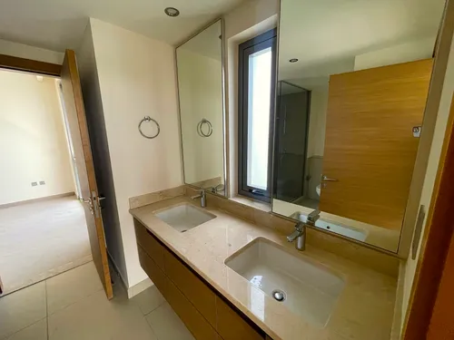 5 Bedrooms Villa in Sidra Villas I