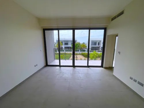 5 Bedrooms Villa in Sidra Villas I