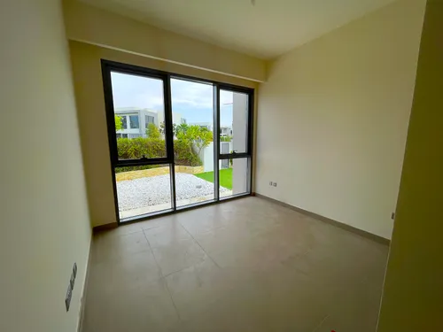 5 Bedrooms Villa in Sidra Villas I